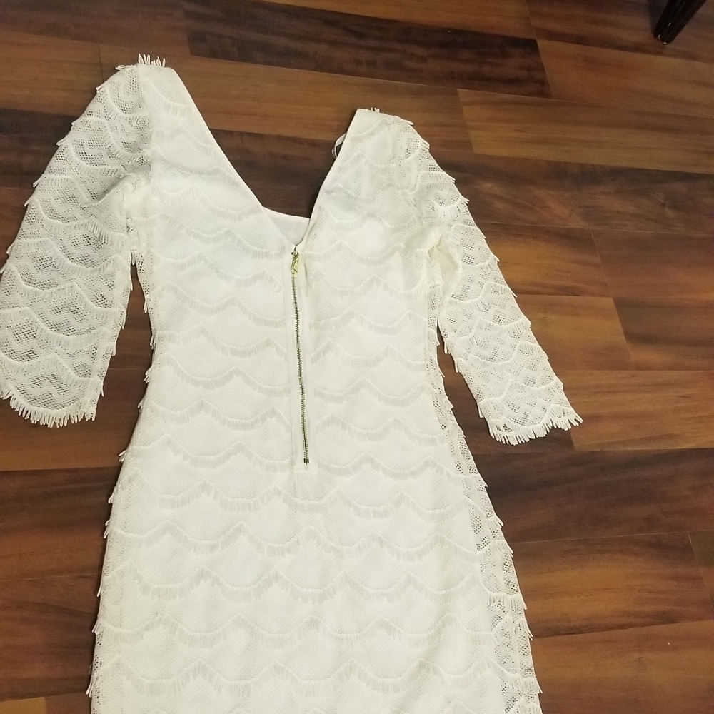 Guess Fringed scalloped party dress size 2 - Picture 3 of 8